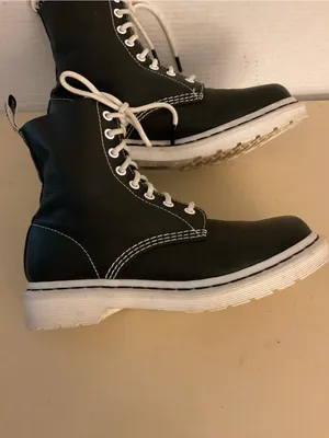 Dr. Martens women black leather 1460 combat Pascal boots US 8 thumbnail 8