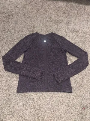 Lululemon Swiftly Tech Long Sleeve Shirt 2.0 *Race Length size 6 thumbnail 4