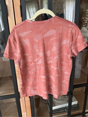 Lululemon Train to Be Short Sleeve Shirt Mosaic Multiply Brier Rose Pink Peony thumbnail 4