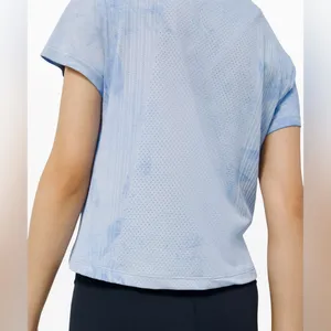 LULULEMON Train to Be Short Sleeve in Blue Linen / Chalk Wash Water Drop Size 10 thumbnail 9