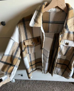 Shacket! Tan Size M thumbnail 2