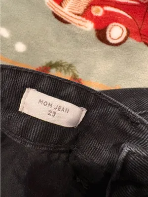 PacSun Black High-Waisted Mom Jeans thumbnail 2
