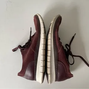 Vionic Taylor sneaker in burgundy leather suede 7.5 thumbnail 7