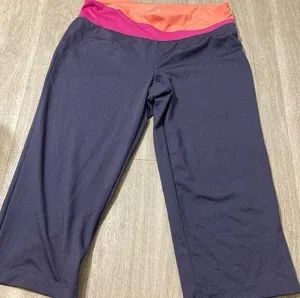 Pants thumbnail 1