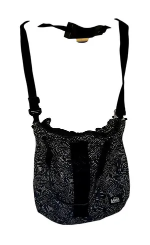 REI‎ lightweight handbag crossbody bag black white patterned adjustable handles thumbnail 1