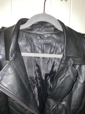 Black leather zip up jacket size L/ xl Size L thumbnail 2