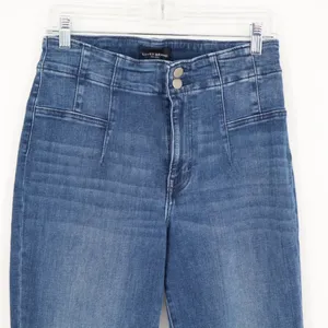 Lucky Brand Women's Flare Medium Wash Jean Size 10 Y2k Denim Classic Frayed Hem‎ thumbnail 2