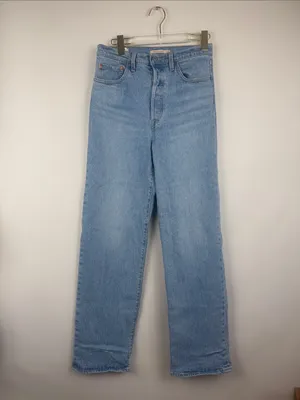 Levi’s Ribcage Straight Blue Denim High Rise Jeans Size 28 thumbnail 3