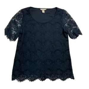 Banana Republic Women Size Small Navy Blue Lace Short Sleeve Blouse (34-542) thumbnail 1
