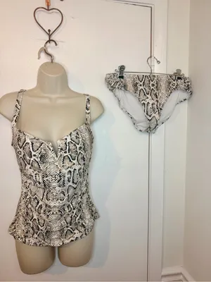 Soma Snake Print Tankini Bathing suit Size Large V Wire Plunge thumbnail 2