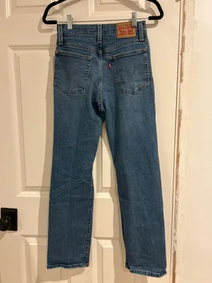 Levi’s Wedgie Straight Jeans thumbnail 4
