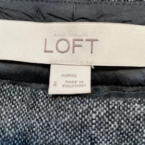 Loft Women's Gray‎ Wool Lined Flat Front Wide Leg Boot Cut Leg Pants Size 4 thumbnail 6