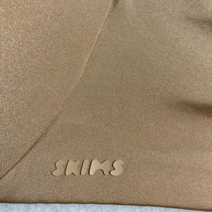 SKIMS Wireless Super Push-Up Bra 36D thumbnail 5