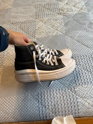Converse Sneakers thumbnail 2