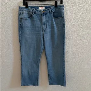 Wrangler High Rise Bootcut Cropped Jeans Blue Denim Size 12 thumbnail 2