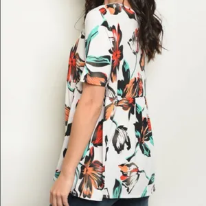 Floral Lace Up Babydoll Top Short Sleeve V Neck Stretch Blouse Size Small thumbnail 3