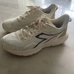 Diadora Athletic Sneakers Tan Size 7.5 thumbnail 2