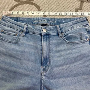 American Eagle Curvy Super High Rise Flare Jeans Stretch Slit Hem Size 10 thumbnail 5
