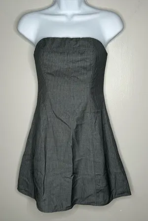 Le Lis Strapless Grey Pinstriped Mini Dress Size XS thumbnail 1