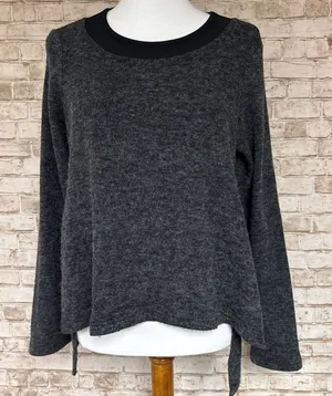 Sympli Top 10 Heathered Knit Sweater w/Black Trim Slit Sides asymmetrical thumbnail 1
