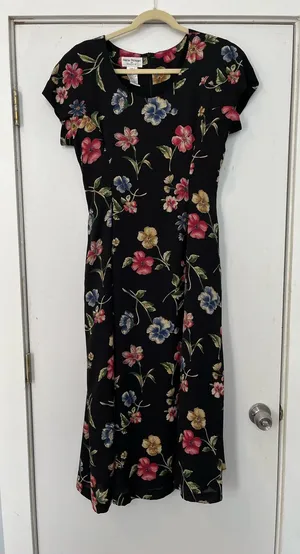 Vintage Rena Rowan Black Floral Midi Dress Pink, Blue Yellow size 6 short sleeve thumbnail 1