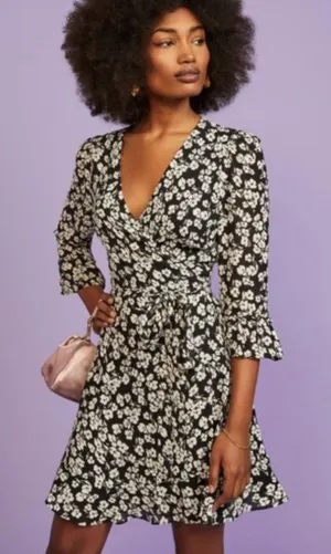 Reformation Zoe mini floral wrap‎ dress black white floral Elaine sz S thumbnail 1