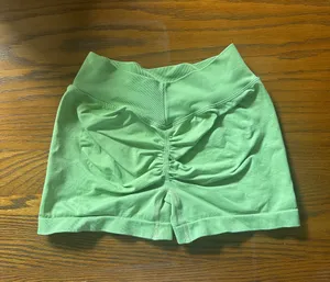Green Peachy Bunz Athletic Shorts Size M thumbnail 2