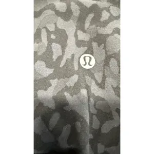 Lululemon Align High-Rise Pant 28 Wild Thing Camo Deep Coal Multi Size 8 LW5BSZS thumbnail 3