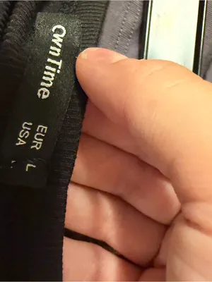 Black Off thumbnail 3