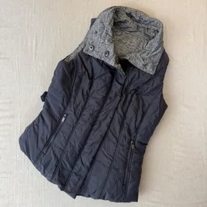 Zella Reversible Quilted Puffer Vest Navy Blue Grey‎ Space Dye Womens Small thumbnail 6