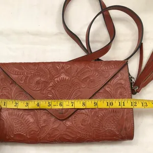 Vintage Red-brown genuine leather saddle shoulder crossbody clutch bag purse with tooled engraved minimalist floral design and crossbody messenger straps - perfect for a boho, western, or hippie look Measurement in pics thumbnail 4