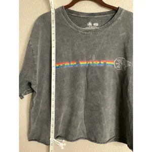 Disney Parks Star Wars Rainbow Millennium Falcon Crop t-shirt Pride Collection L thumbnail 6