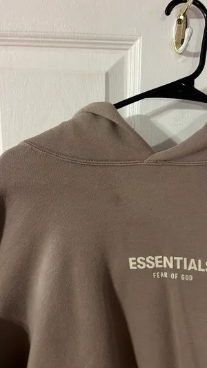 Fear of God Essentials thumbnail 4
