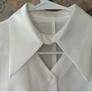 Commense Metal Button Cutout Polo Shirt size medium White thumbnail 6