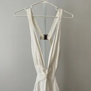 Bec & Bridge 6 Luxury White Midi Dress Plunging V Neck Backless Textured Wedding thumbnail 3