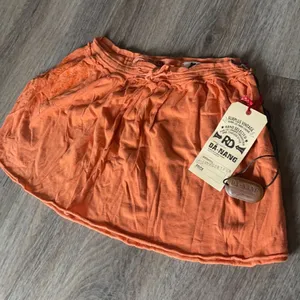 Da-Nang 100% Cotton Orange Skirt Size XS thumbnail 1