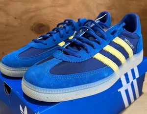Adidas-originals Women's Blue Trainers thumbnail 1