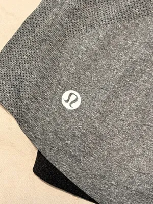 Lululemon shorts  thumbnail 3