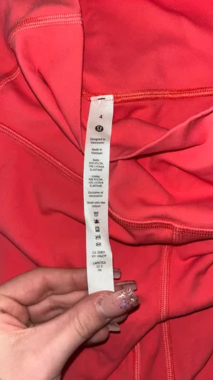 Lululemon Leggings 25” thumbnail 2