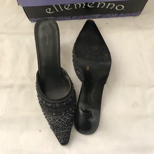 2000s Y2K Whimsygoth Romantic Coquette Black mules kitten heels pumps sequins beading genuine leather. Glamorous embellished pointed-toe sandals-Women’s size 8 Approx 2.5” kitten heels #coquette #twee #fairycore #whimsygoth #dark thumbnail 4