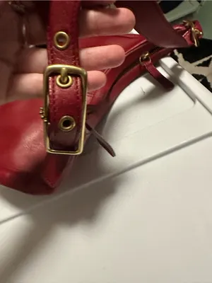 VINTAGE coach Legacy West Small Zoe Hobo Bag In Red leather style# 9342 thumbnail 6