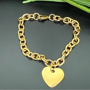 EDFORCE Gold Stainless Steel Heart Charm Link Bracelet 19g. thumbnail 1