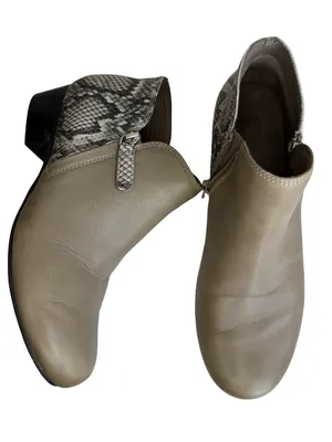 ABEO Lanora Metatarsal Low Heel Bootie Sz 8 thumbnail 1