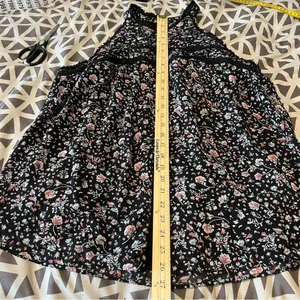 Anthropologie Maeve Lace Ruffle Trim Floral Sleeveless Halter‎ Neck Top Size XL thumbnail 15