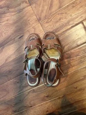 Frye Sofia Stitch Block Heel Buckle Sandal Size 6.5 thumbnail 7