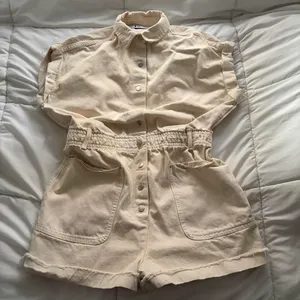 Zara denim utility romper  thumbnail 3