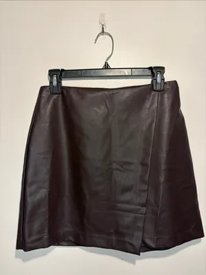 Old Navy NWT High-Waisted Faux-Leather Chocolate Brown Mini Skirt Size S thumbnail 2