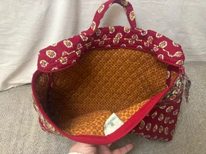 Vera Bradley Quilted Bag *Vintage* thumbnail 4