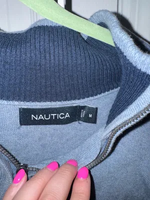 Nautica crewneck size medium thumbnail 2