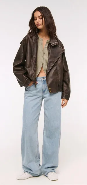 Abercrombie Short Ultra Low Rise Jeans thumbnail 1